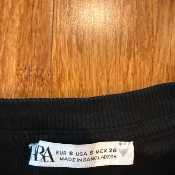 ZARA black cropped top - Picture 3 of 4